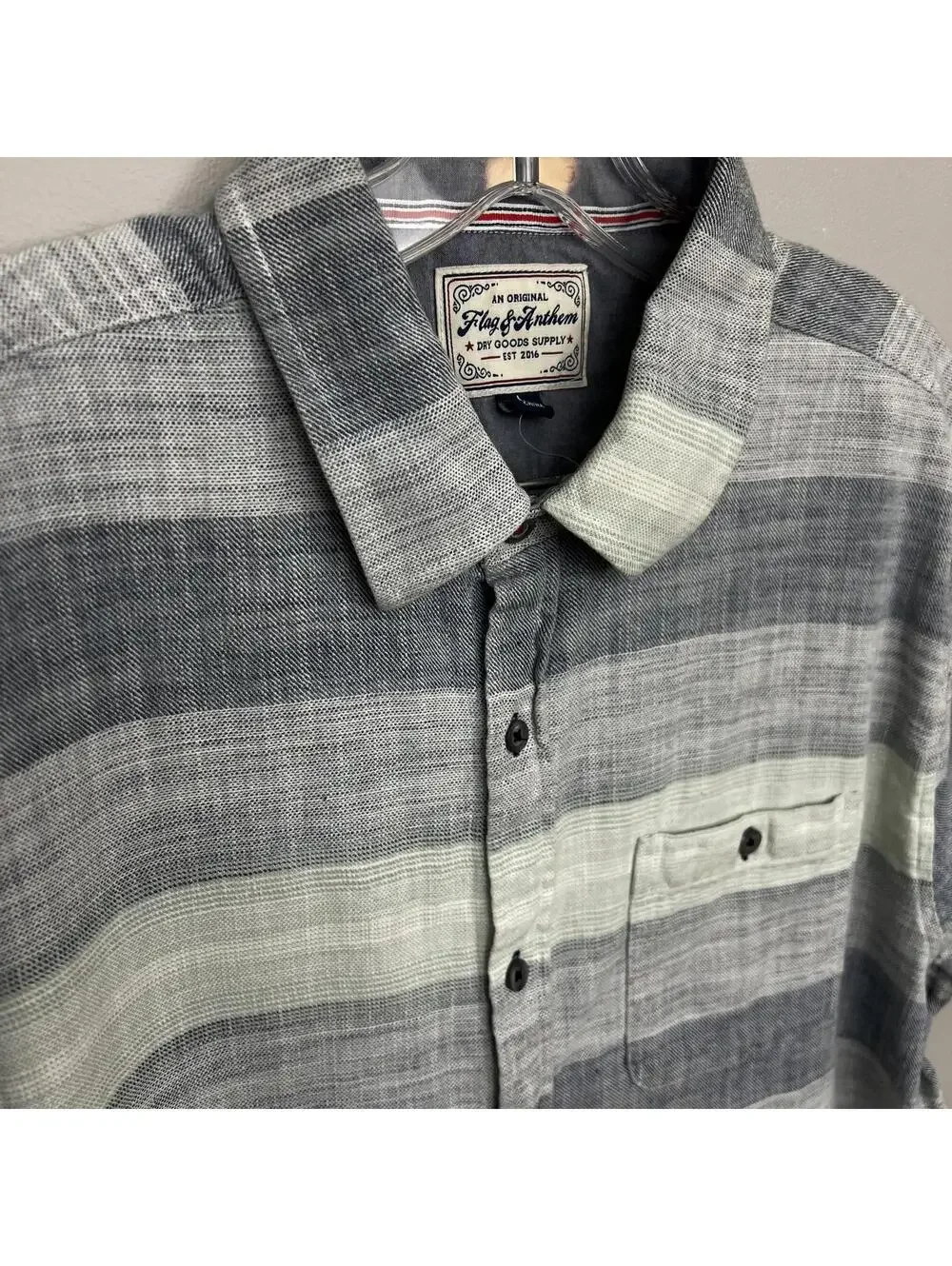 Flag & Anthem Short Sleeve Button Down Shirt mens Large Gray Blue Striped Cotton - Picture 7 of 8